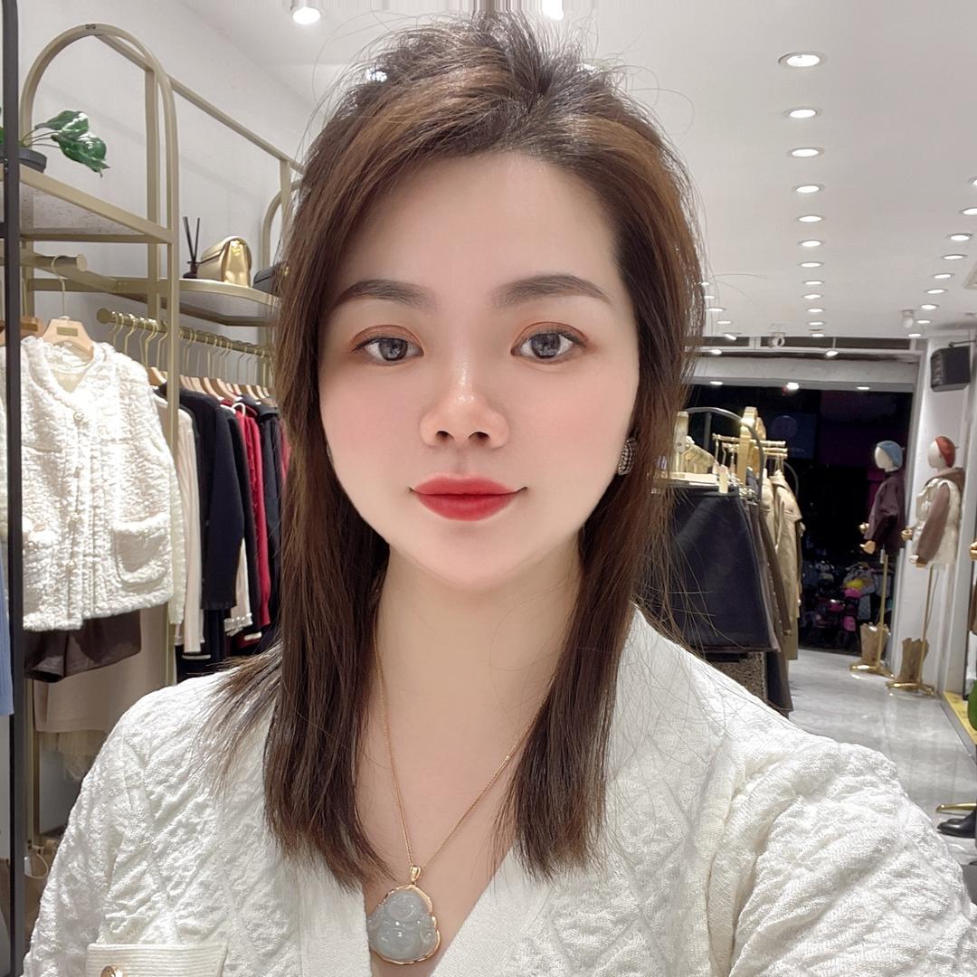 唐云女装穿搭