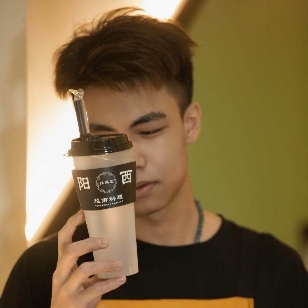 財杰