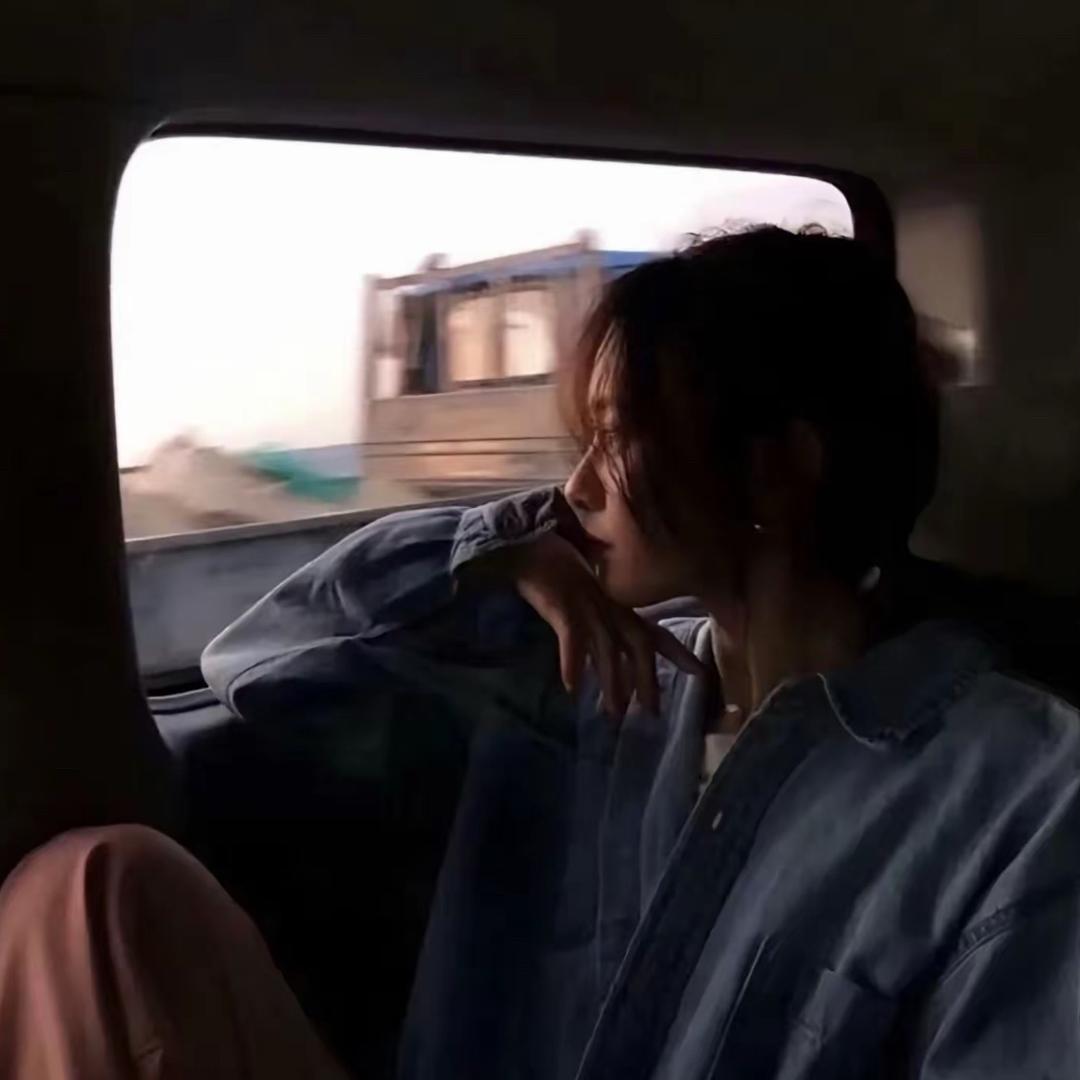 尹薇