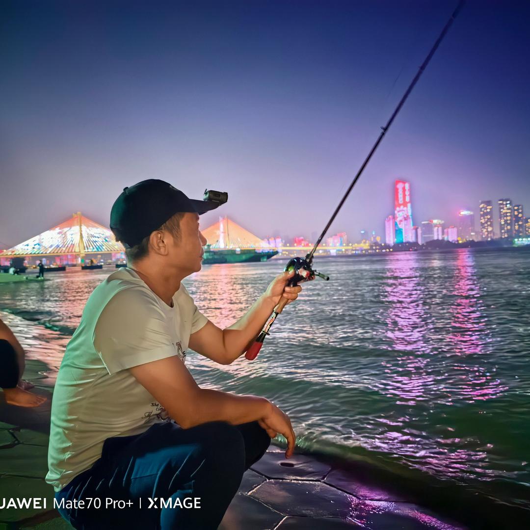 「星⭐🈳」飘落的铅头钩