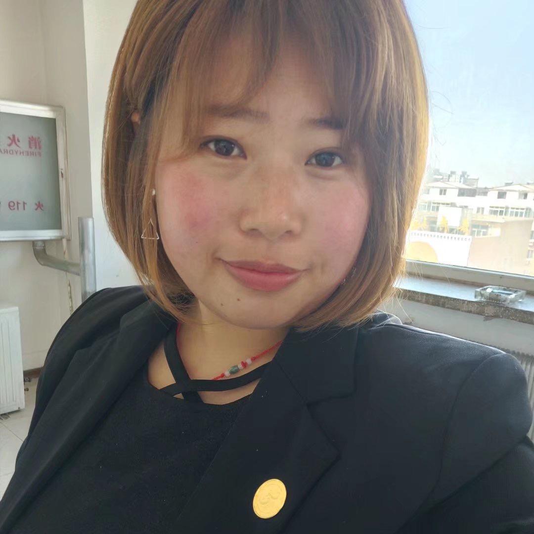 看！沙包一样的👊