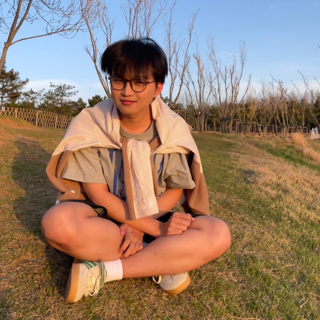 伦伦