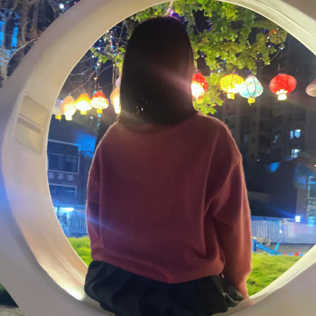 Li莉