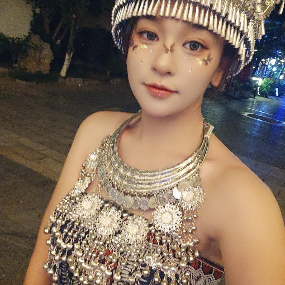 李微