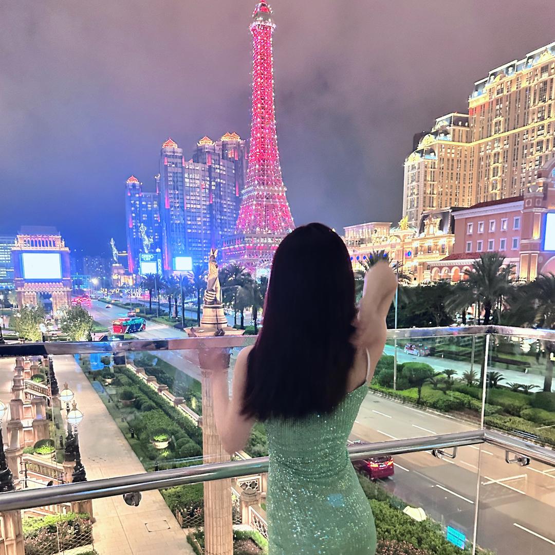 QQ ՞˶˃ ᵕ ˂˶՞