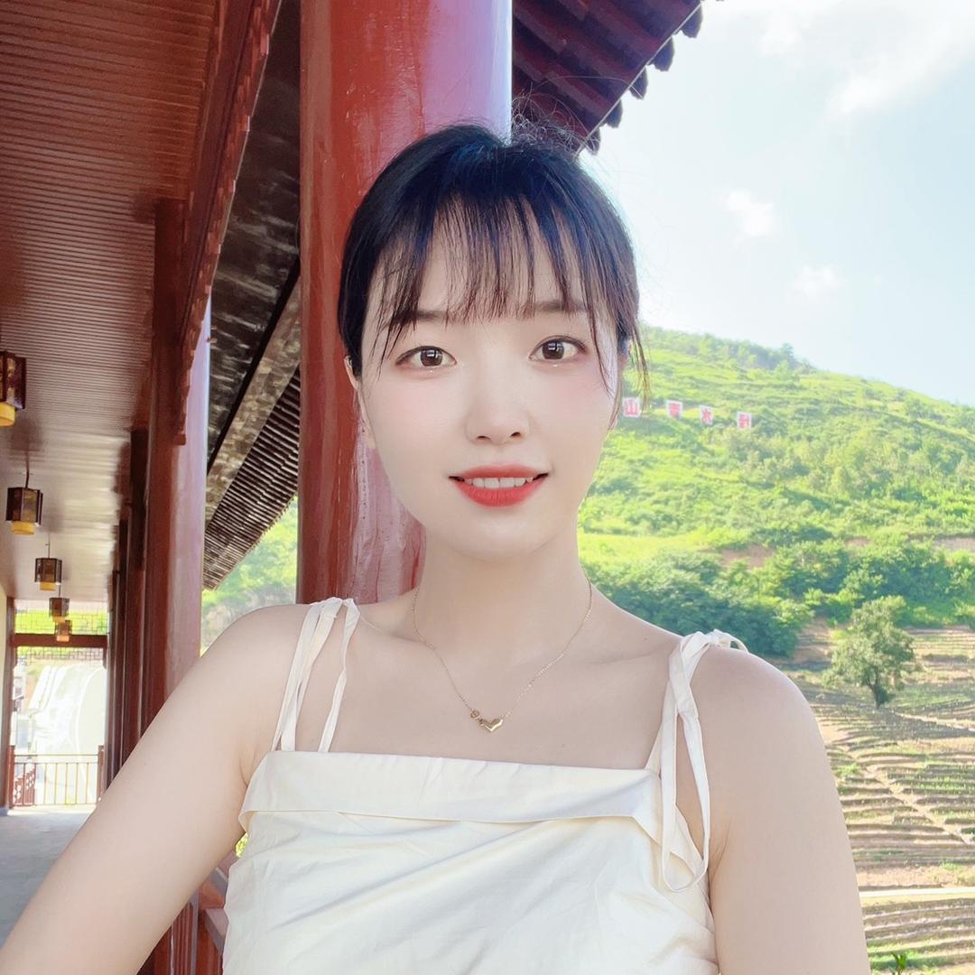 何何在努力（百货）