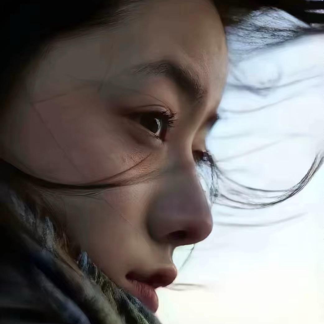悲伤的西红柿