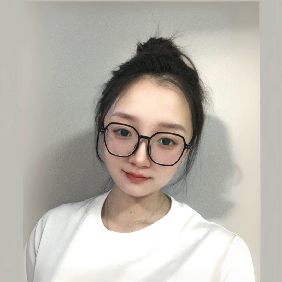 玥玥吖