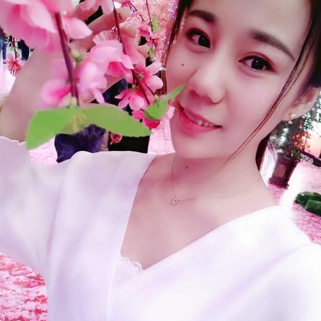 柏顺服饰店