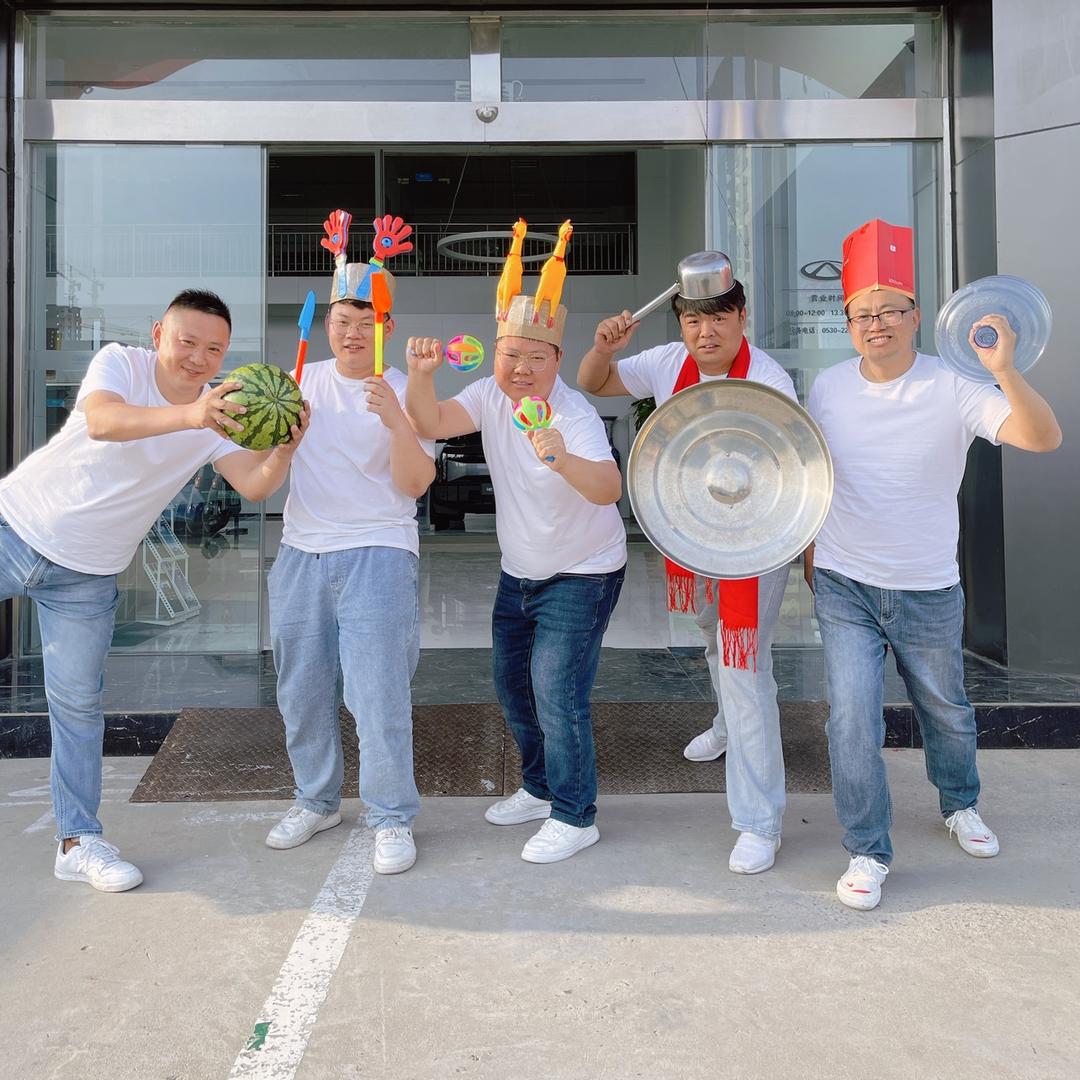 大赛飞天能逗俱乐部