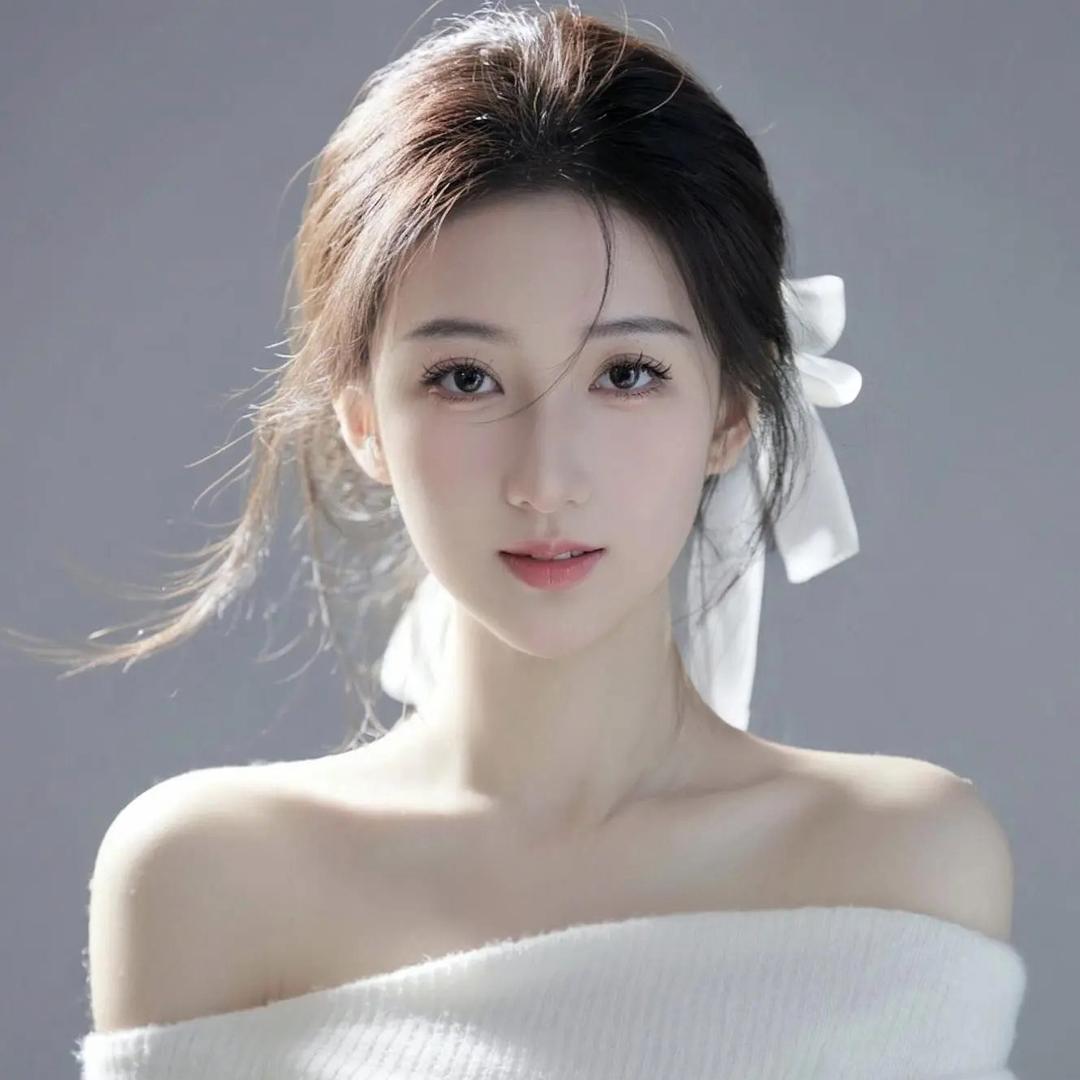 混血模特贝拉🦋