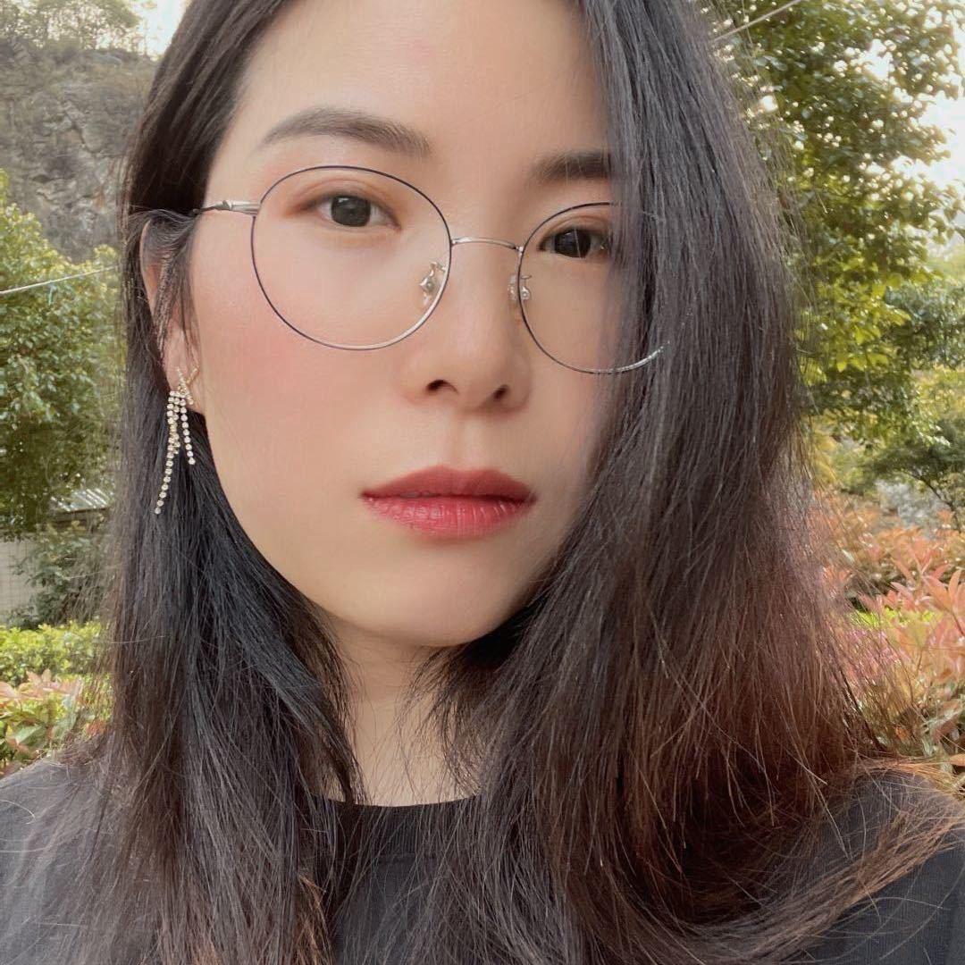 泡芙妈爱睡觉