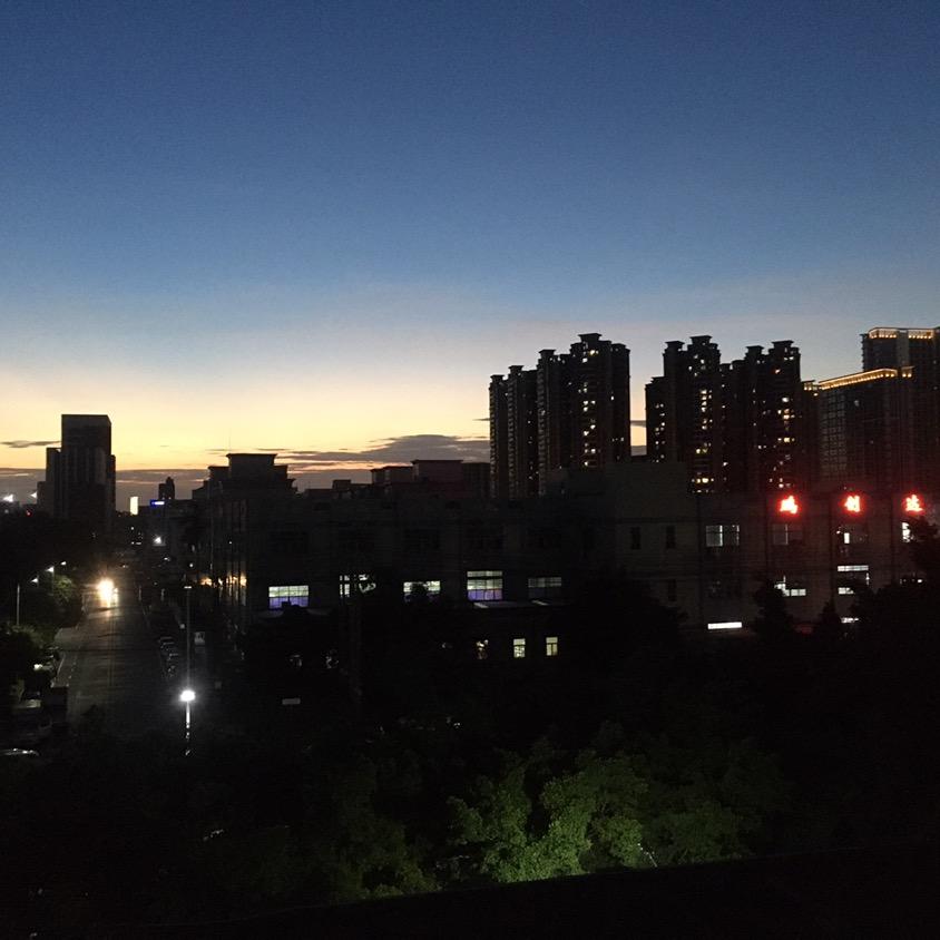 田