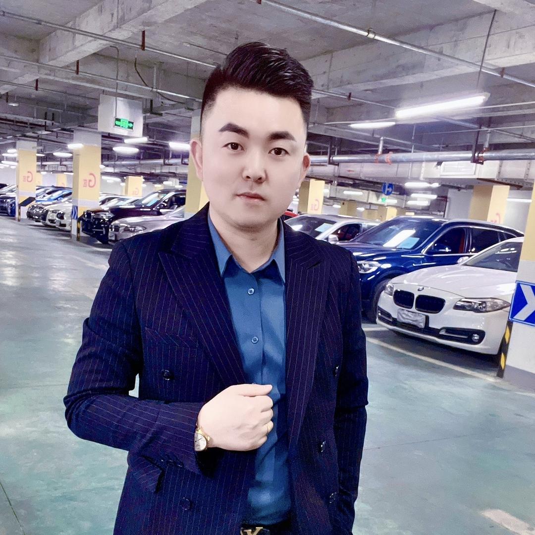成都宏发二手车