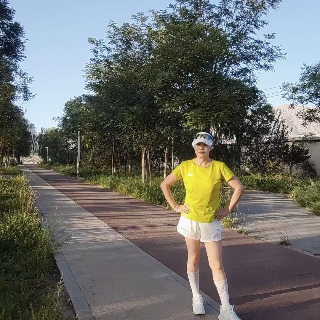 @华🏃‍♀️‍➡️