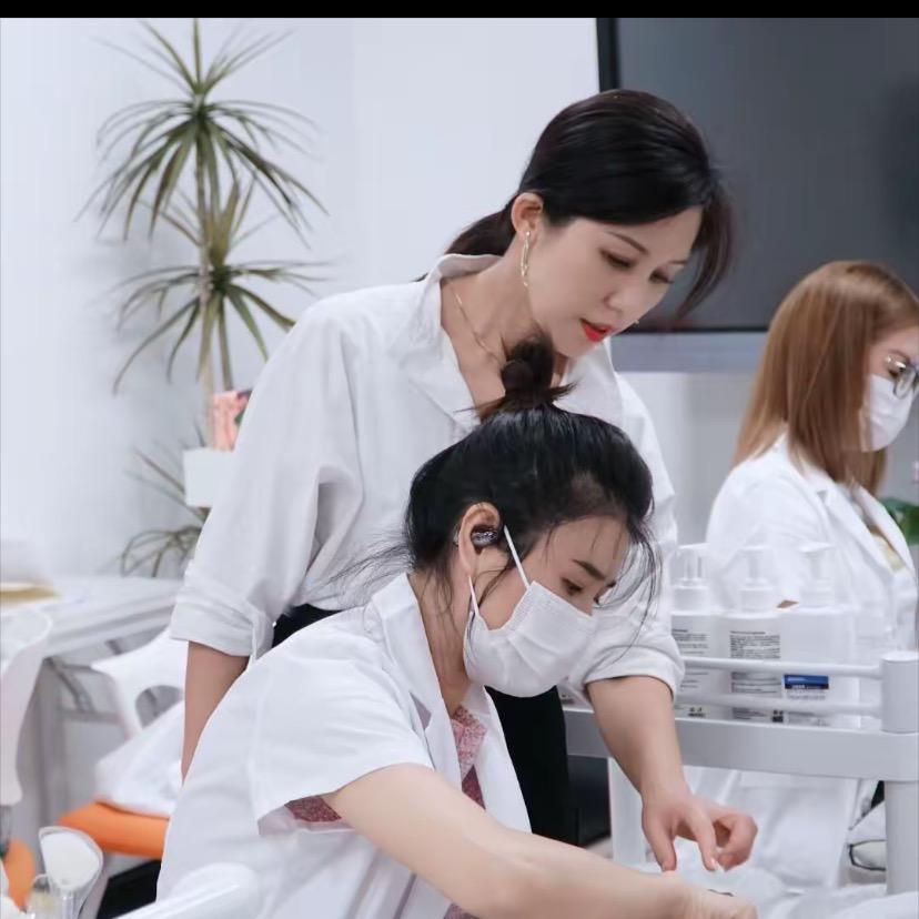 甲第美容培训教学
