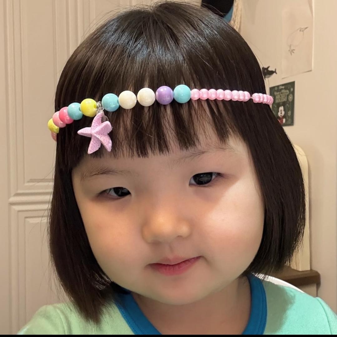 曦子大王笑嘻嘻