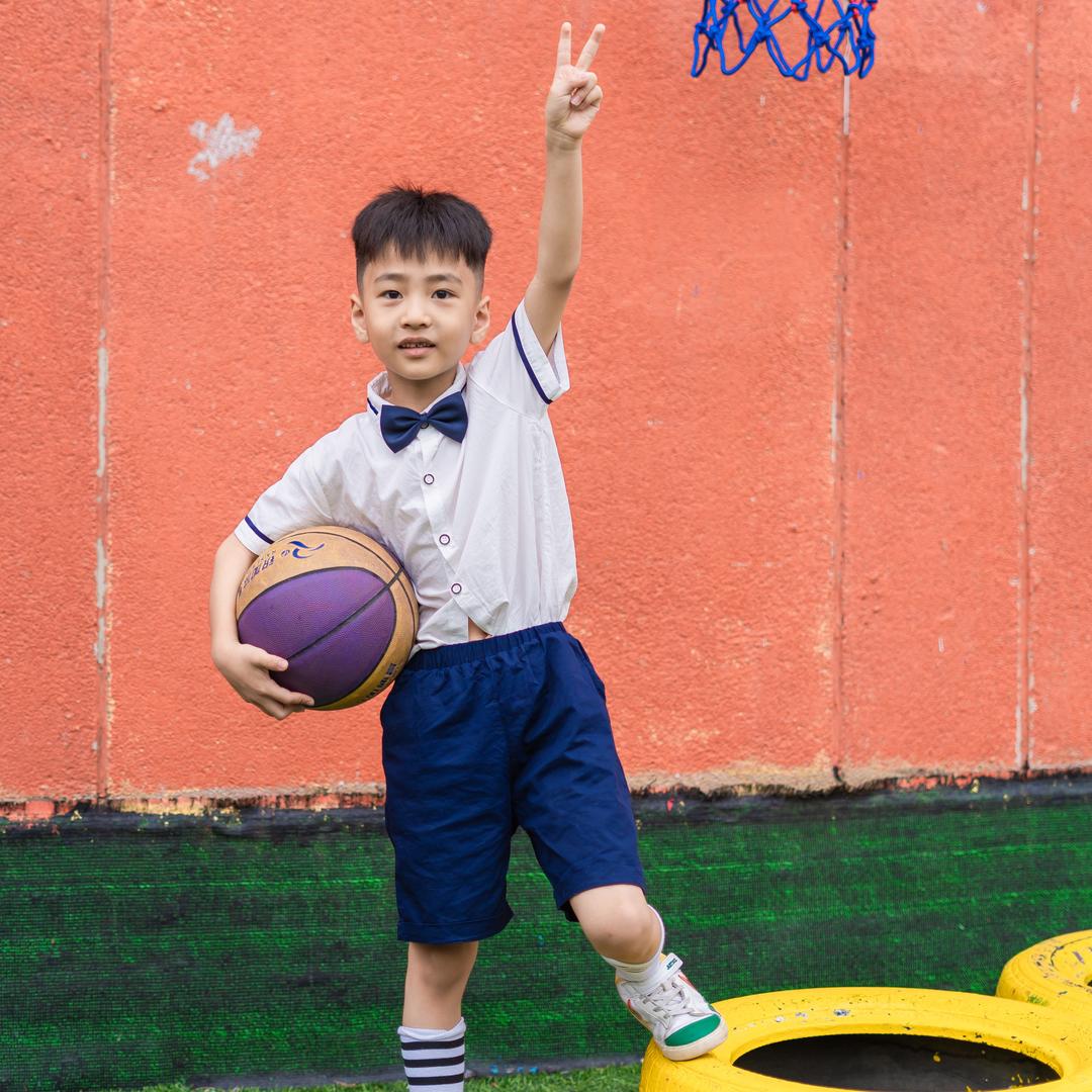 盛依博🏃上学中