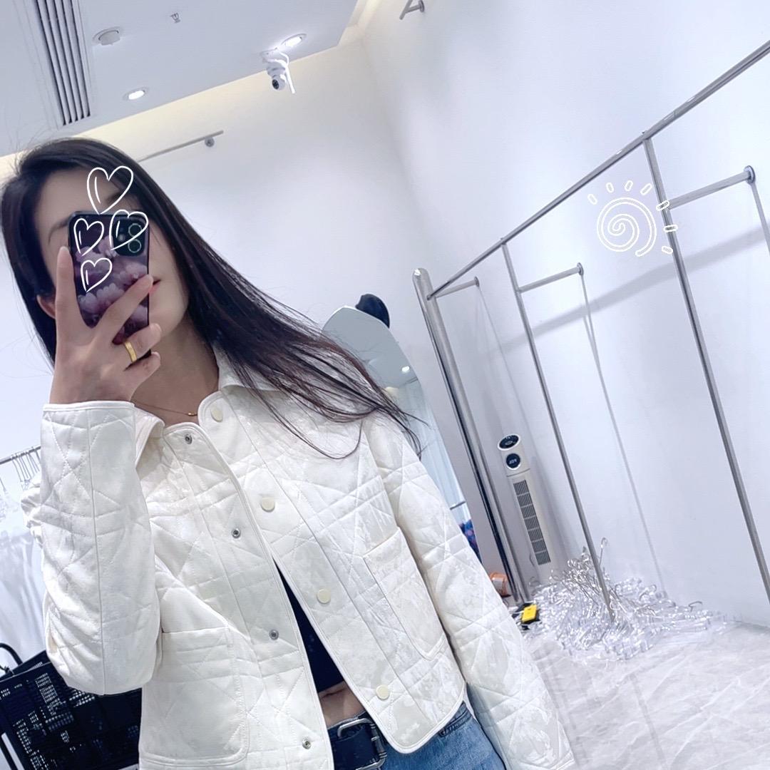 莲莲皮草《2022.9.19》