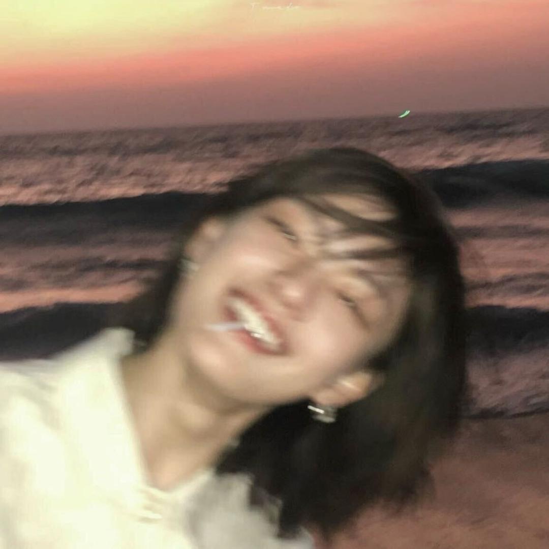 百威 。
