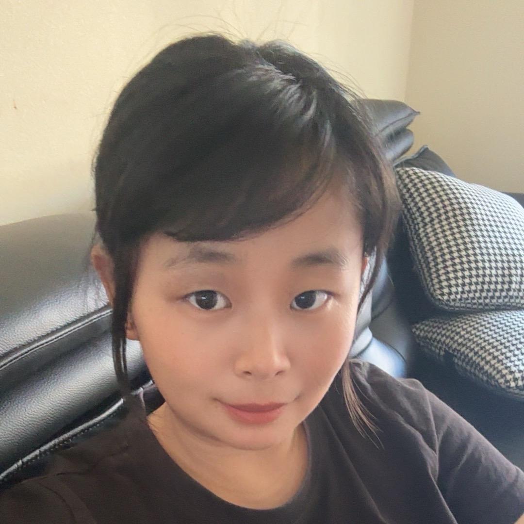 潇潇甜甜睡