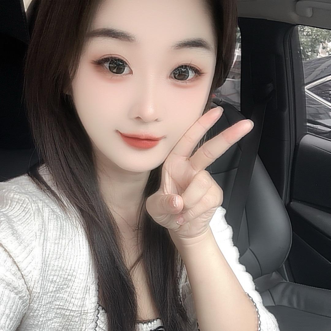 玥玥吖