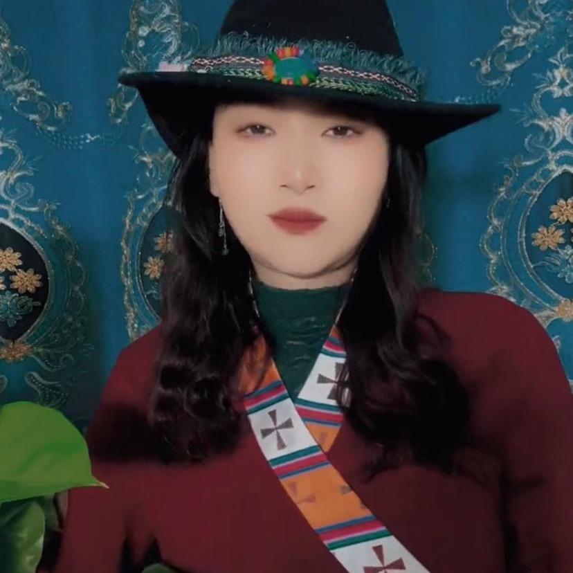 蒋央卓玛🎤