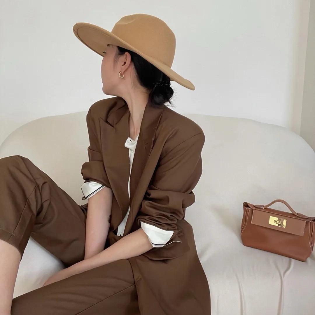 INS品牌女装店