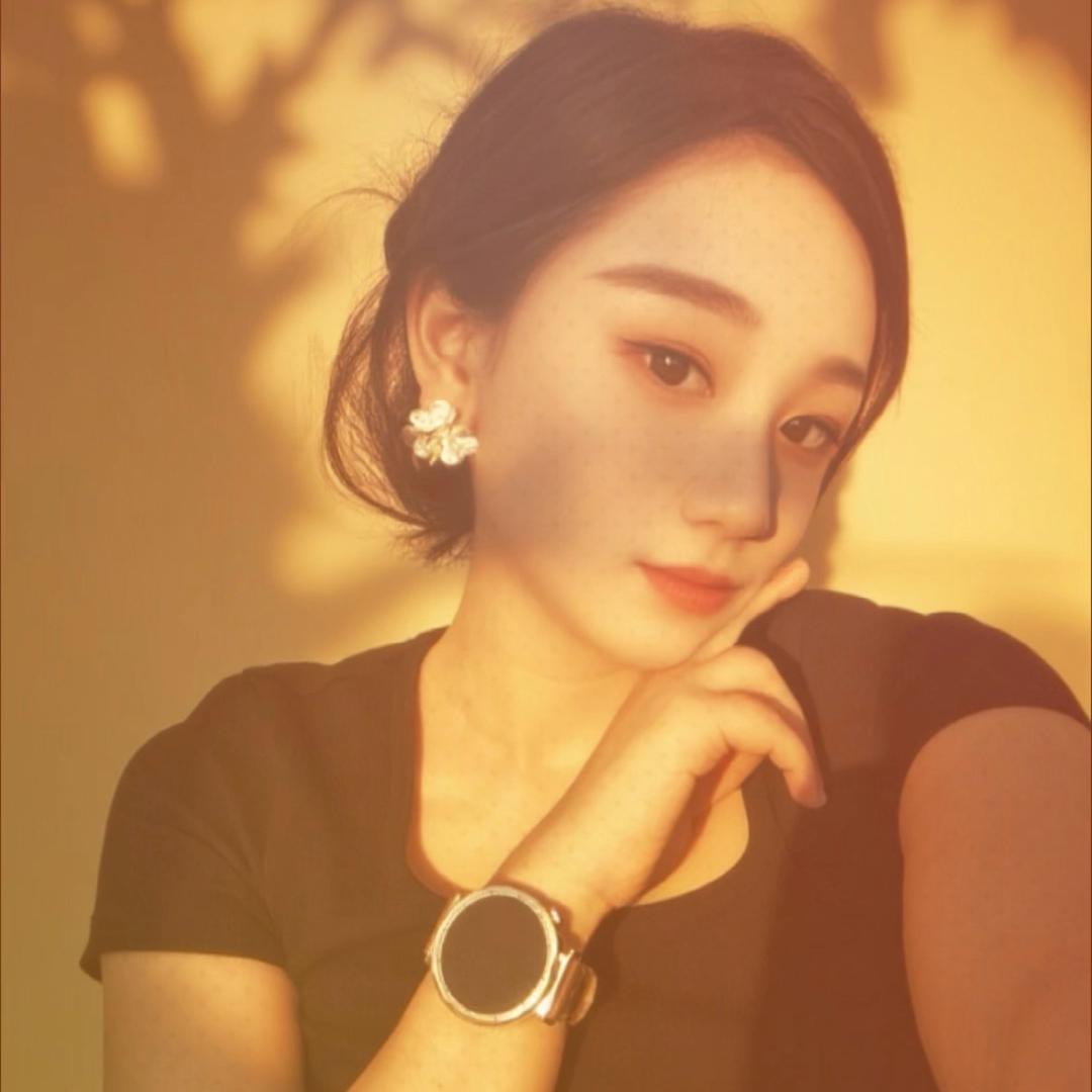 雅雅✨
