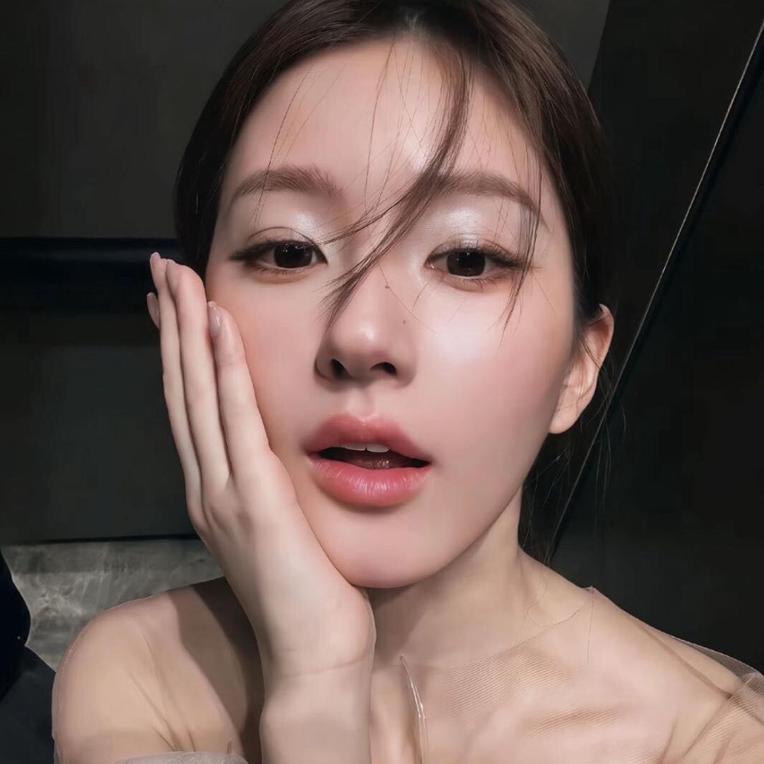小结巴。