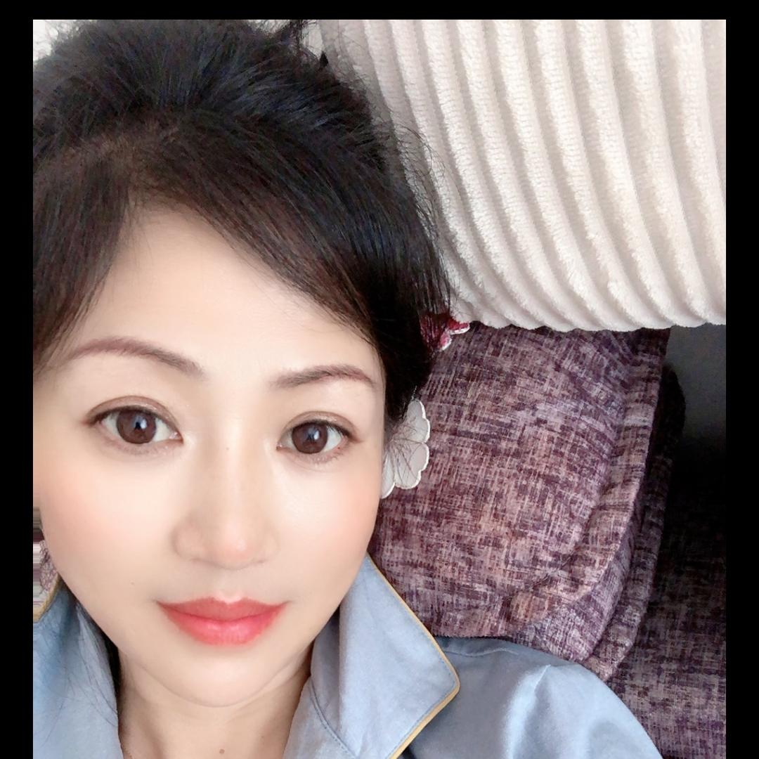 爱笑的女人