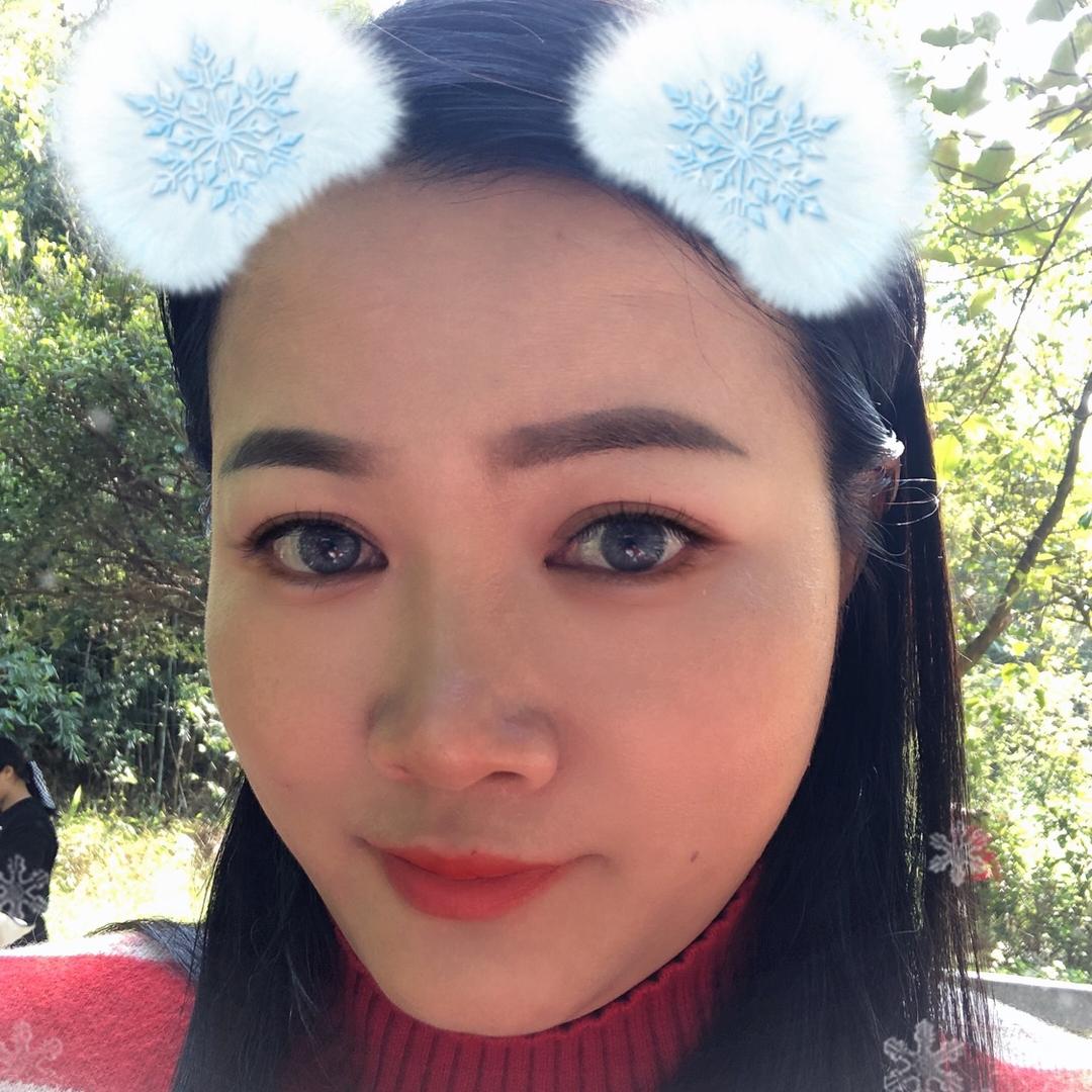 明明很开心