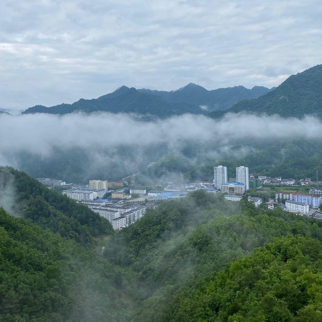海阔天空