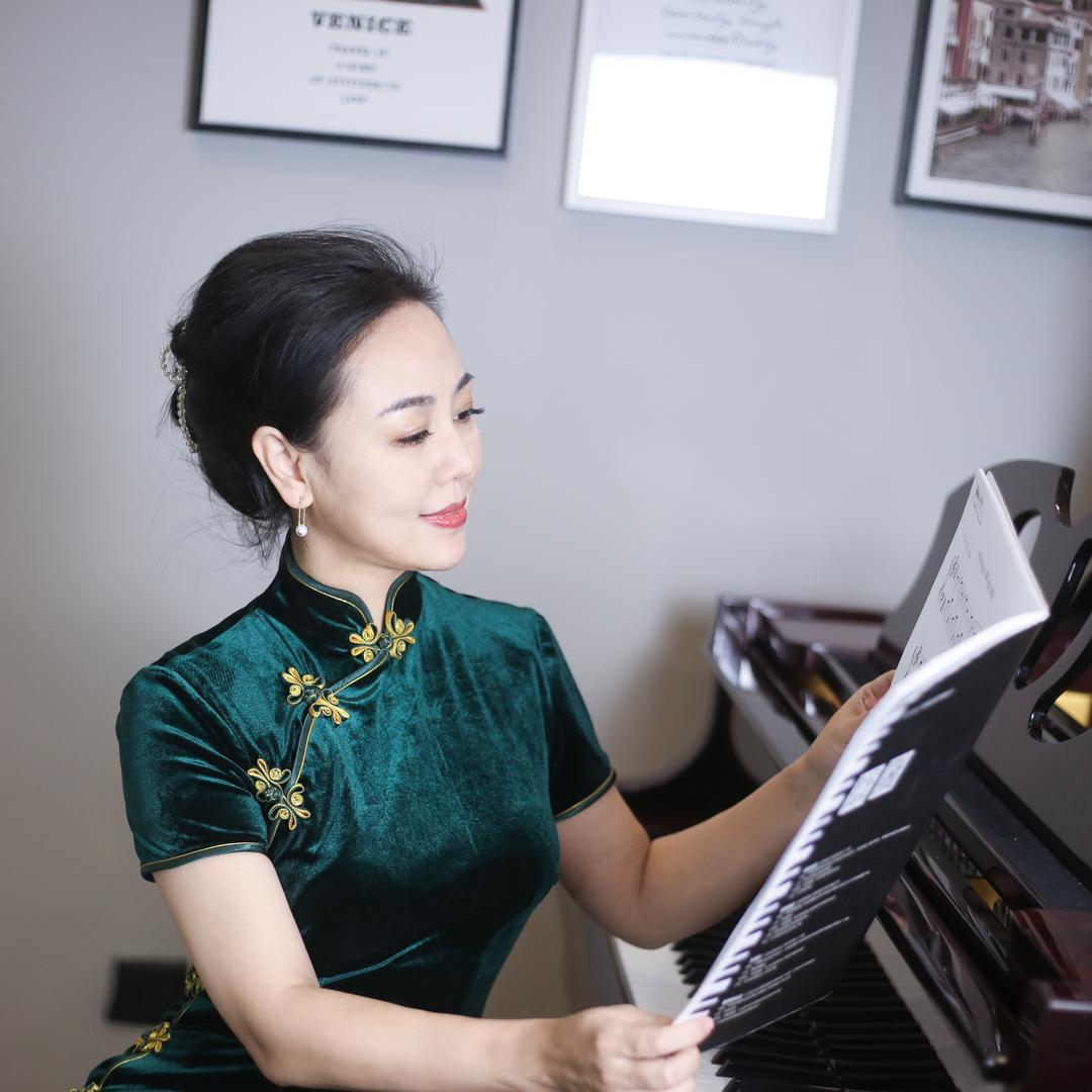 小慧教钢琴