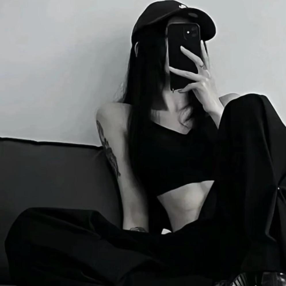 有个叫什么柠.