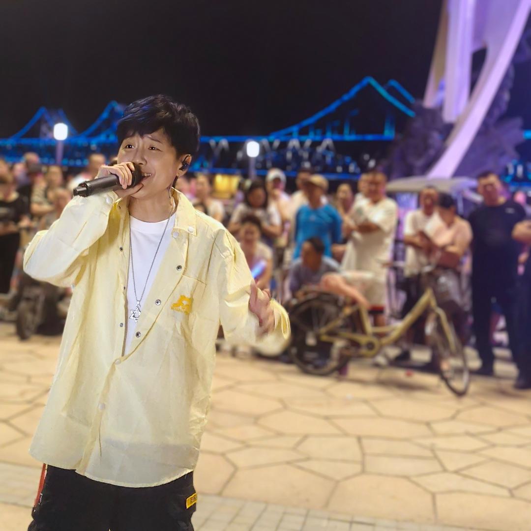 衣柏溢 ¹⁸¹  (一百亿)勿忘初心