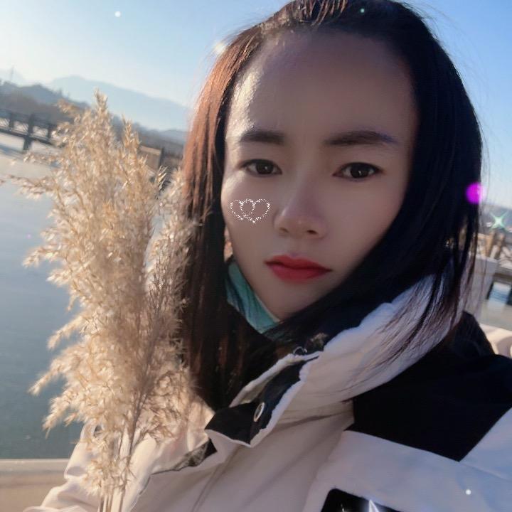 段雪英