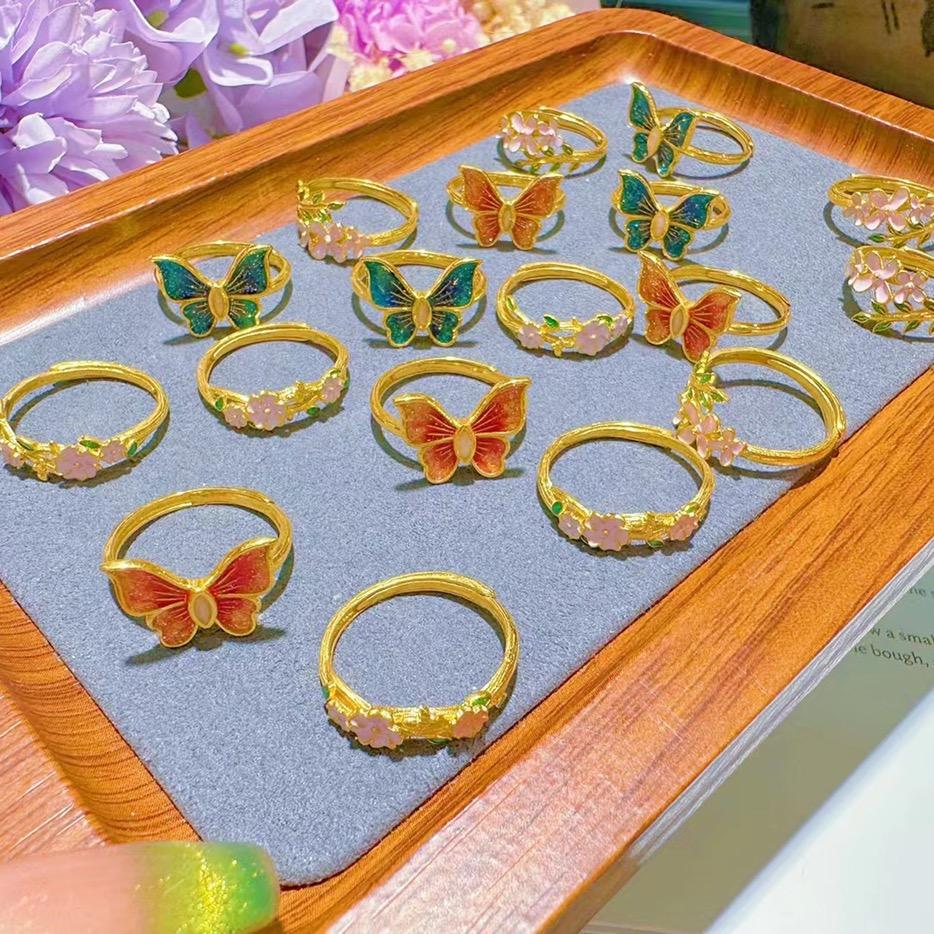 瑛子爱上黄金