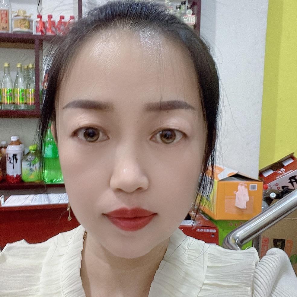 孤山子七中对面飘香铁锅炖