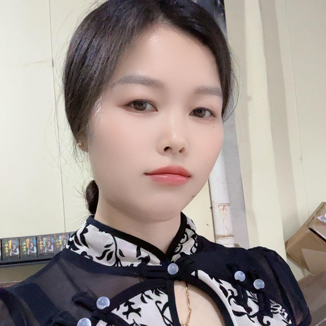 莉莉爱跳舞
