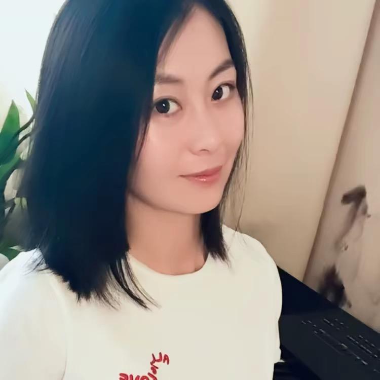 高 艺 畅