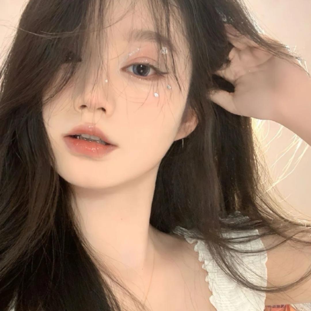 纯纯_