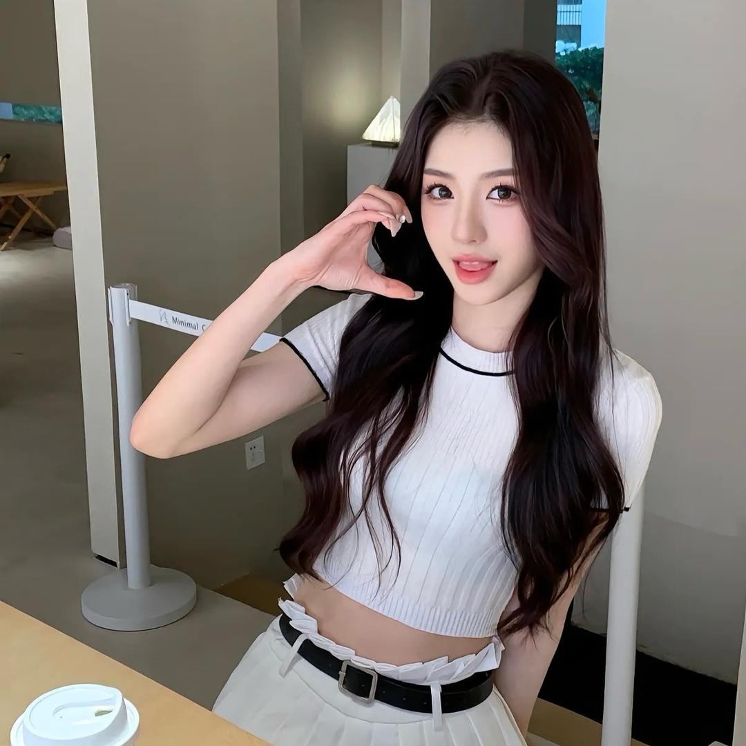 小西