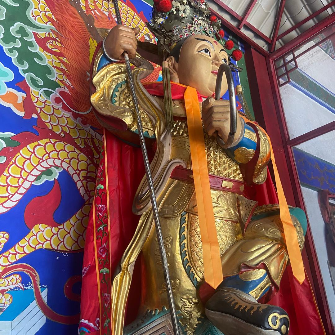 奉侍中坛