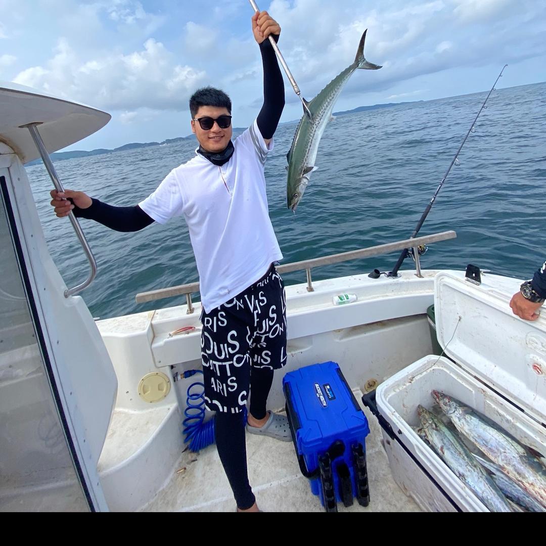 普兰店亿升二手车-宝山