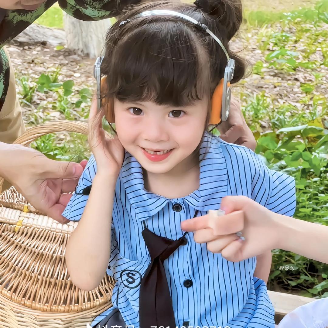 小怡.
