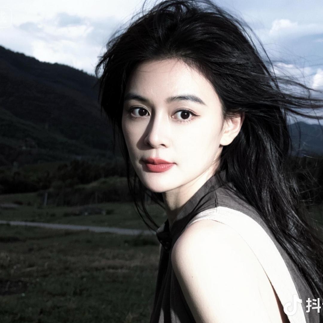 田歌🐦‍🔥（早上9点48开直播）