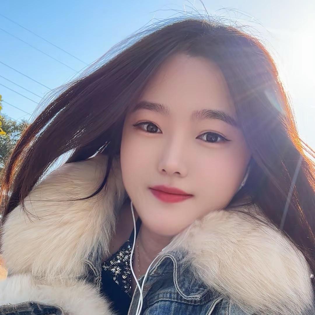 🌸玲听美好🍒