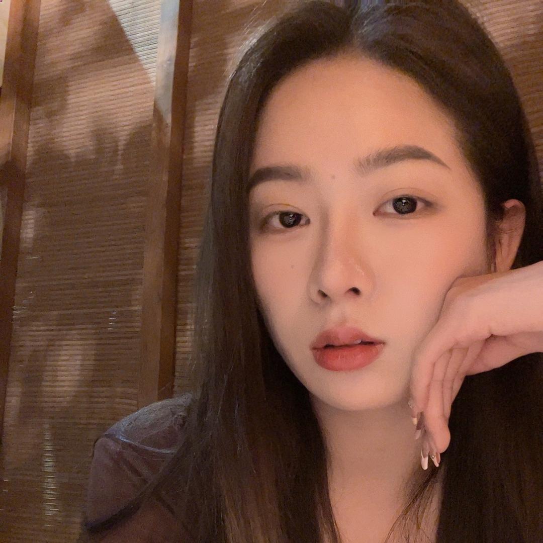 小粉y-