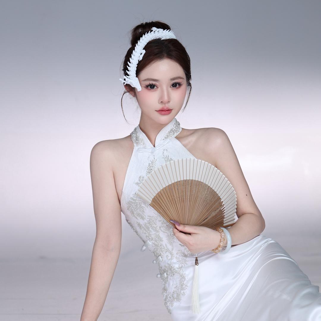 咔咔就吃